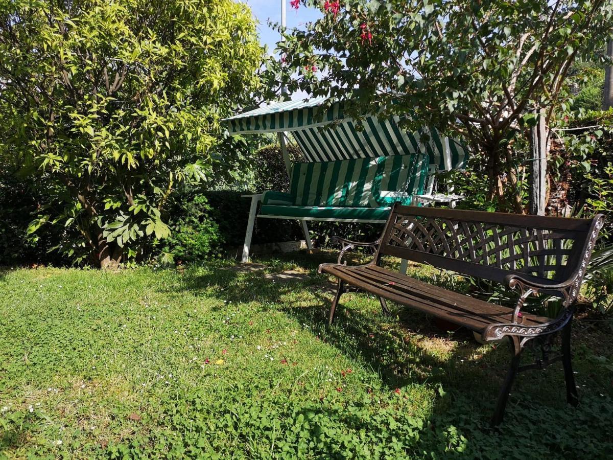 Vila Parte Di Casa Con Giardino E Piscina Pietrasanta Exteriér fotografie