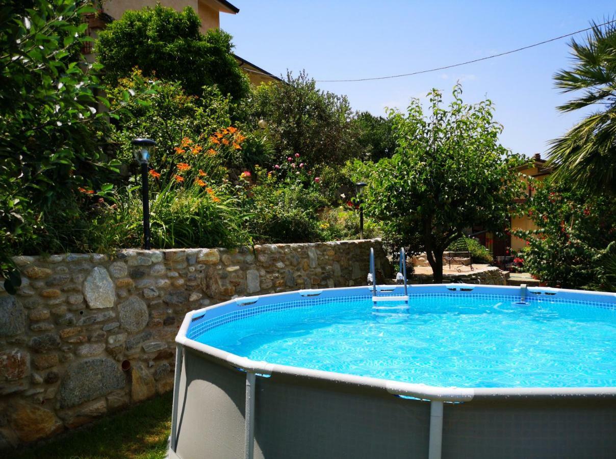Vila Parte Di Casa Con Giardino E Piscina Pietrasanta Exteriér fotografie